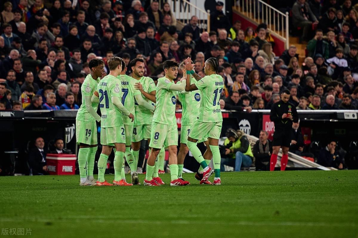 包含巴西绝地反击土耳其,费兰·托雷斯完成帽子戏法的词条 包含巴西绝地反击土耳其,费兰·托雷斯完成帽子戏法的词条