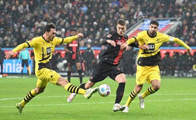 包含南特主场惜败摩纳哥，未能逆转比分的词条