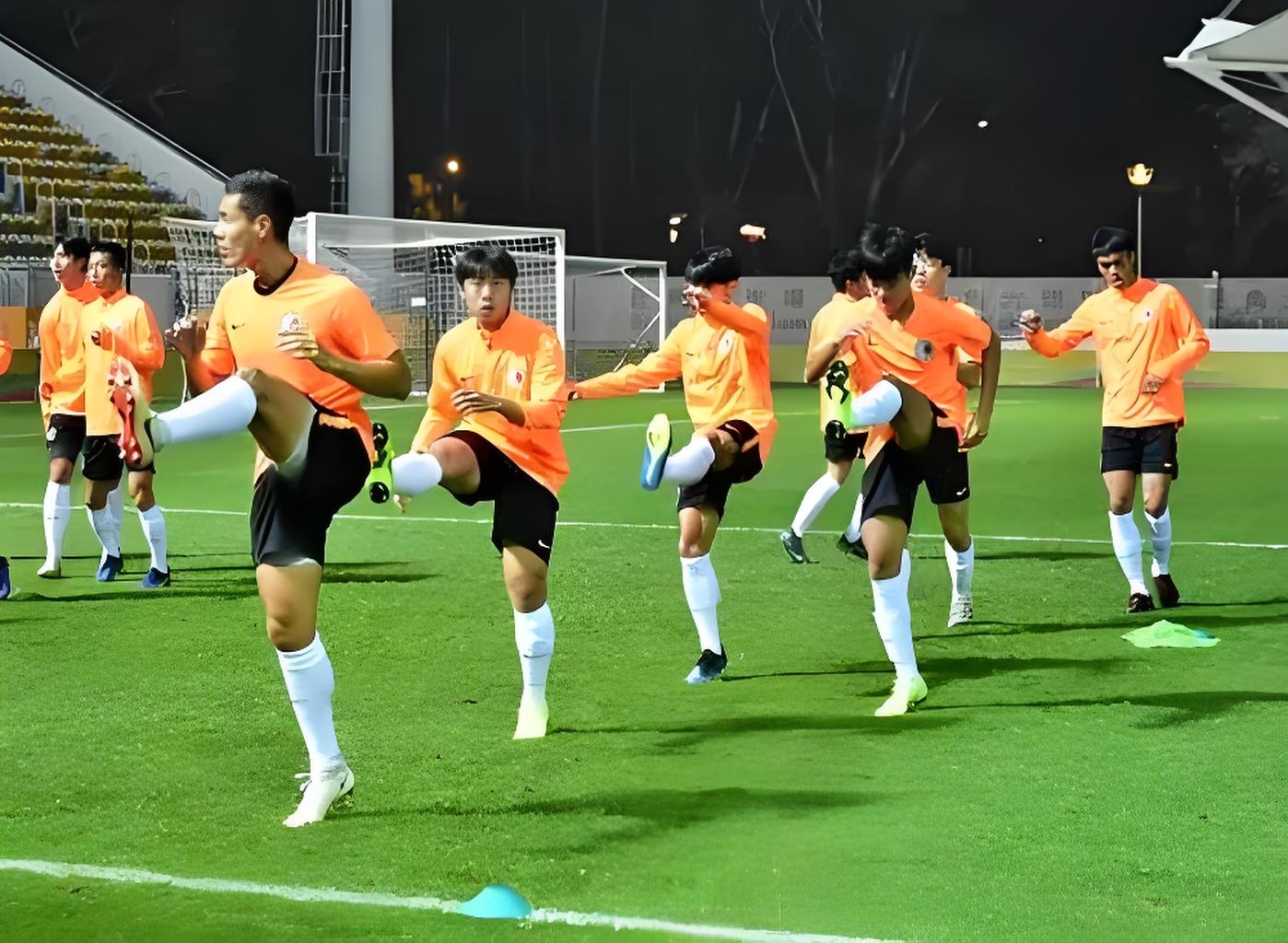 实时报道比赛情况,球队状态表现全面展现 实时报道比赛情况,球队状态表现全面展现