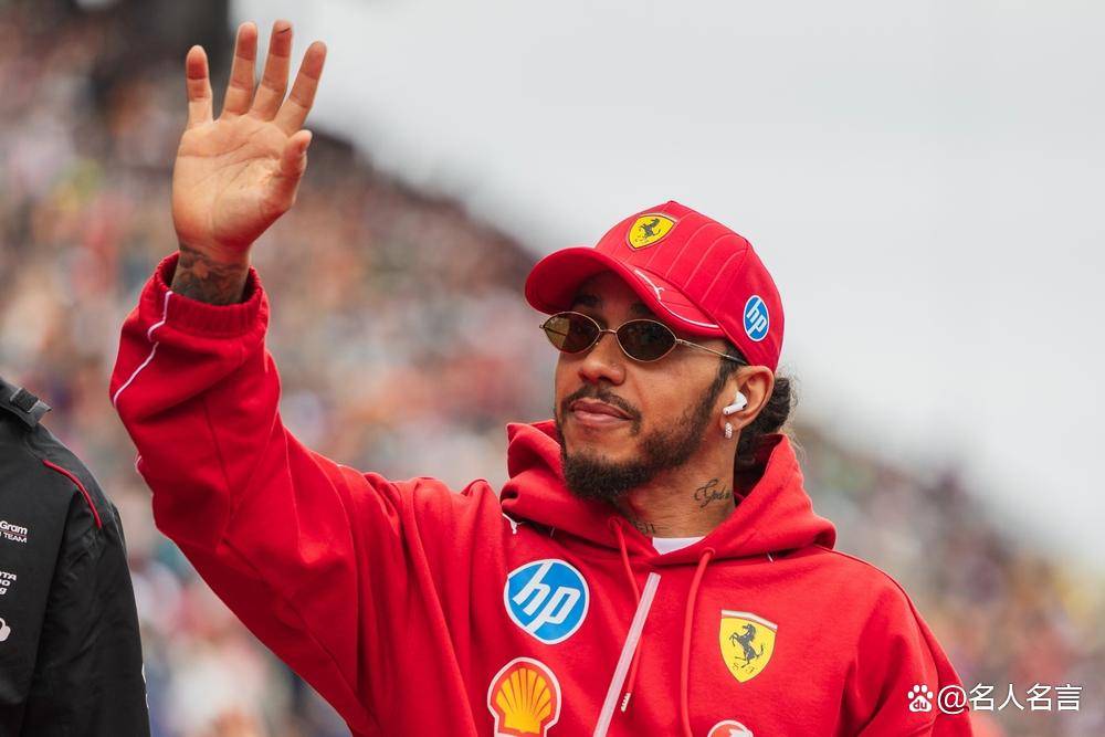 索伯车队完胜红牛二队,汉密尔顿统治全场 索伯车队完胜红牛二队,汉密尔顿统治全场